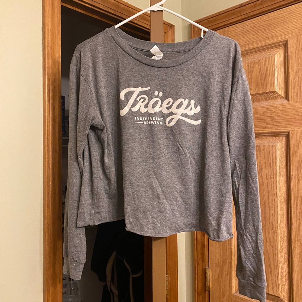 Troegs Long Sleeve Cropped TShirt Medium